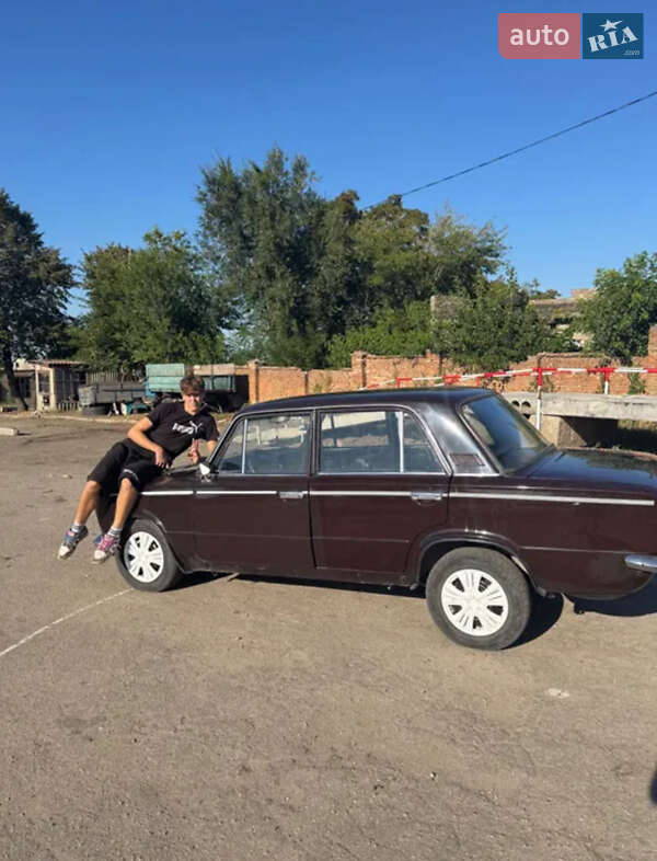 Седан ВАЗ / Lada 2101 1979 в Верхнеднепровске