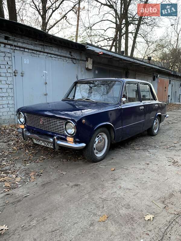 Седан ВАЗ / Lada 2101 1974 в Киеве фото 3 Седан ВАЗ / Lada 2101 1974 в Киеве