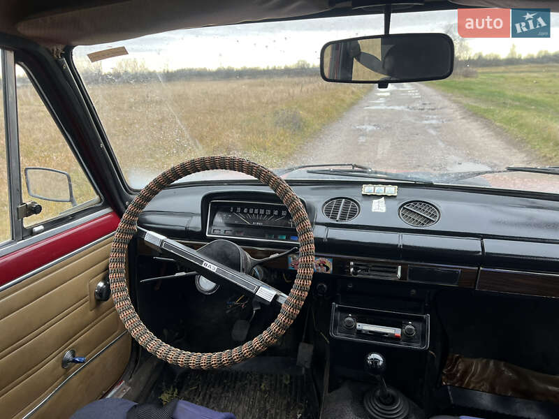 Седан ВАЗ / Lada 2101 1982 в Рокитному