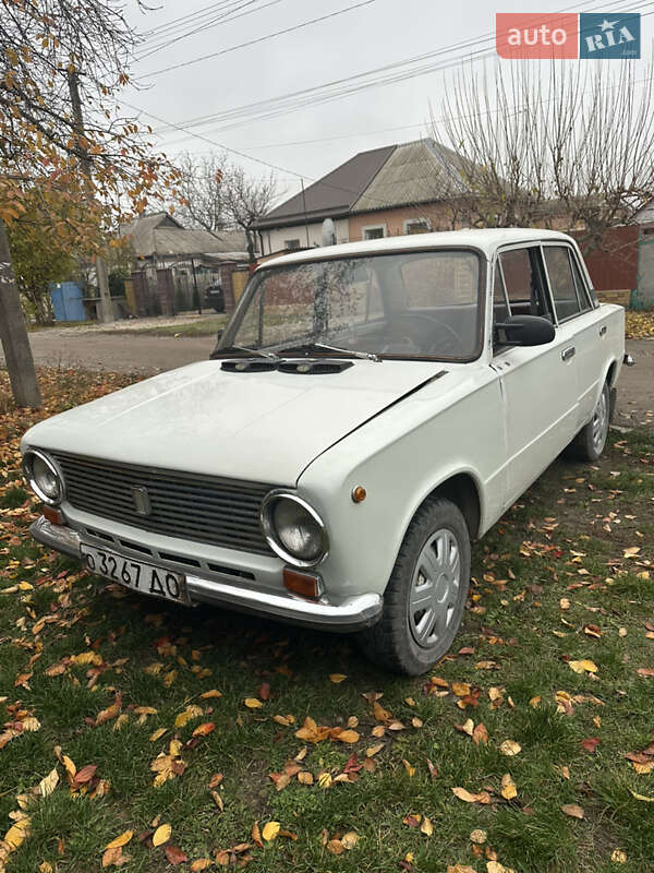 Седан ВАЗ / Lada 2101 1981 в Новомосковске фото 8 Седан ВАЗ / Lada 2101 1981 в Новомосковске