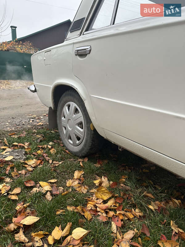 Седан ВАЗ / Lada 2101 1981 в Новомосковске фото 15 Седан ВАЗ / Lada 2101 1981 в Новомосковске