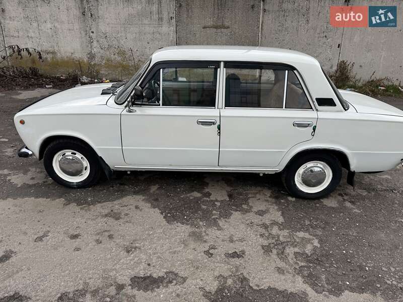Седан ВАЗ / Lada 2101 1986 в Хмельницком