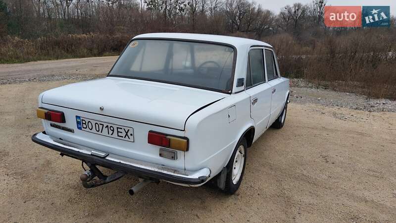 Седан ВАЗ / Lada 2101 1985 в Кременце фото 5 Седан ВАЗ / Lada 2101 1985 в Кременце