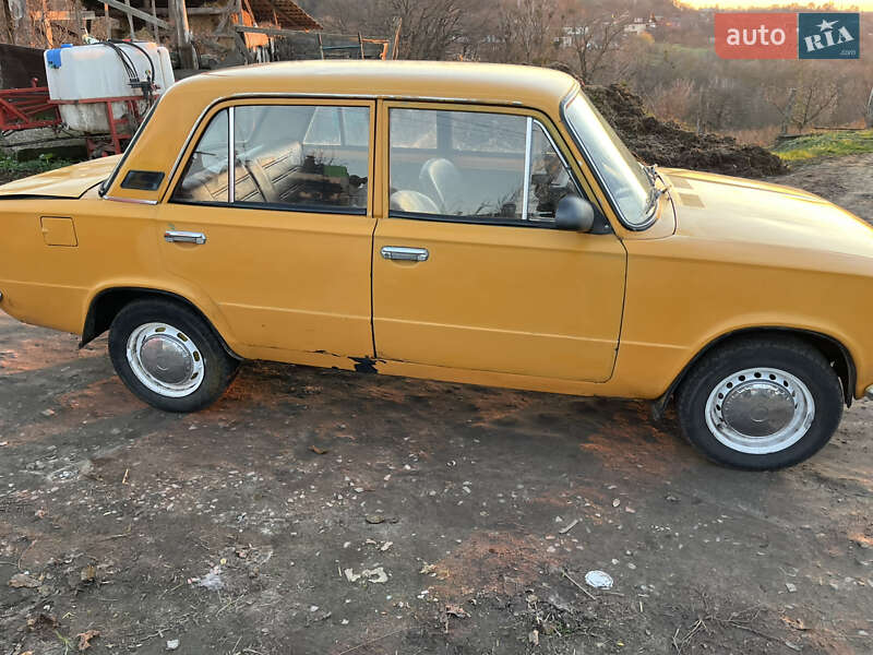 Седан ВАЗ / Lada 2101 1982 в Обухове фото 8 Седан ВАЗ / Lada 2101 1982 в Обухове