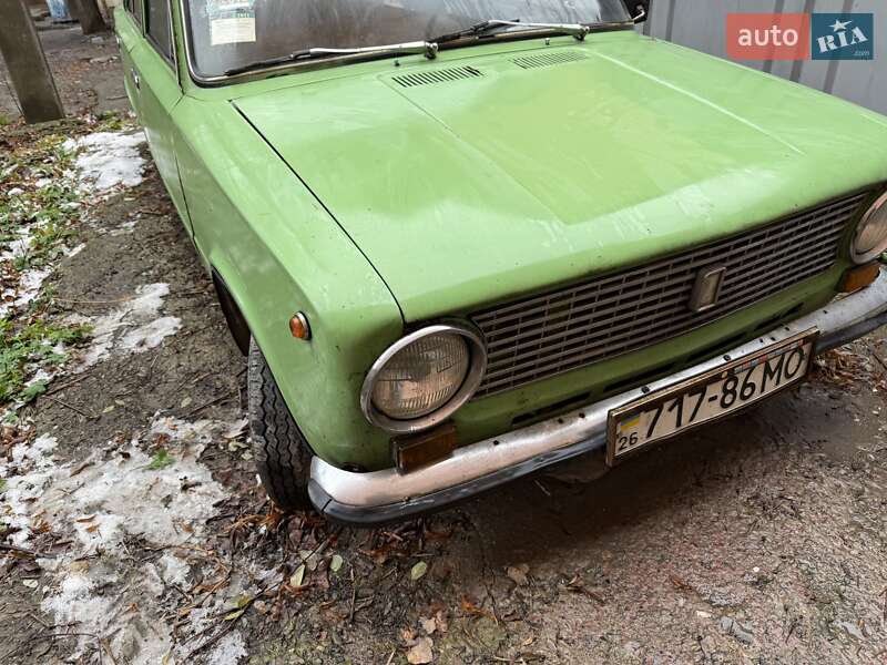 Седан ВАЗ / Lada 2101 1980 в Чернівцях