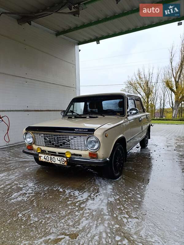 Седан ВАЗ / Lada 2101 1980 в Чернівцях фото 5 Седан ВАЗ / Lada 2101 1980 в Чернівцях