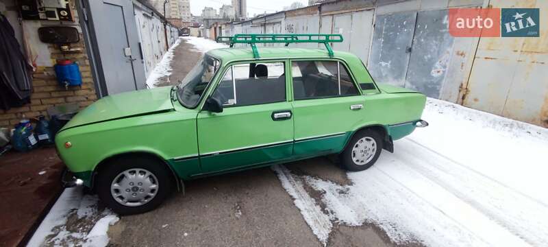Седан ВАЗ / Lada 2101 1980 в Киеве