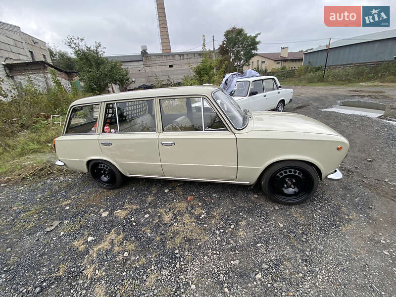 Универсал ВАЗ / Lada 2102 1974 в Харькове фото 3 Универсал ВАЗ / Lada 2102 1974 в Харькове