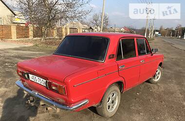 Седан ВАЗ / Lada 2103 1977 в Бершаді