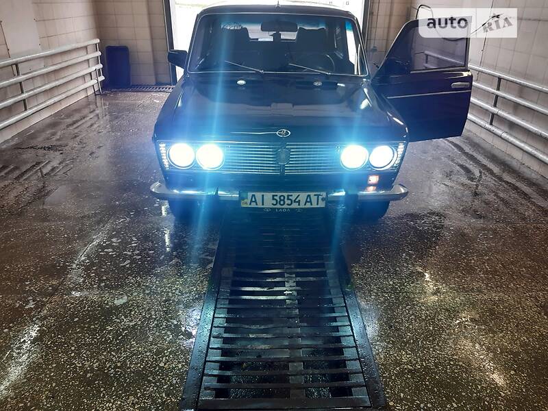 Седан ВАЗ / Lada 2103 1982 в Городище