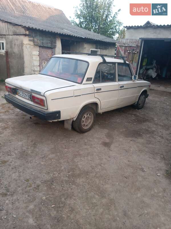 Седан ВАЗ / Lada 2103 1973 в Нововолынске