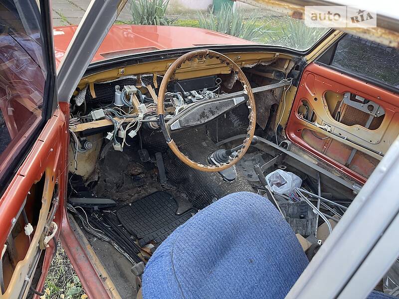 Седан ВАЗ / Lada 2103 1975 в Кременчуці фото 4 Седан ВАЗ / Lada 2103 1975 в Кременчуці