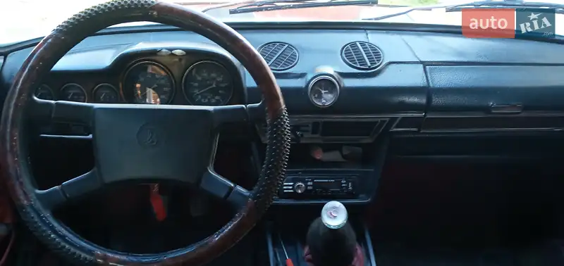 ВАЗ / Lada 2103