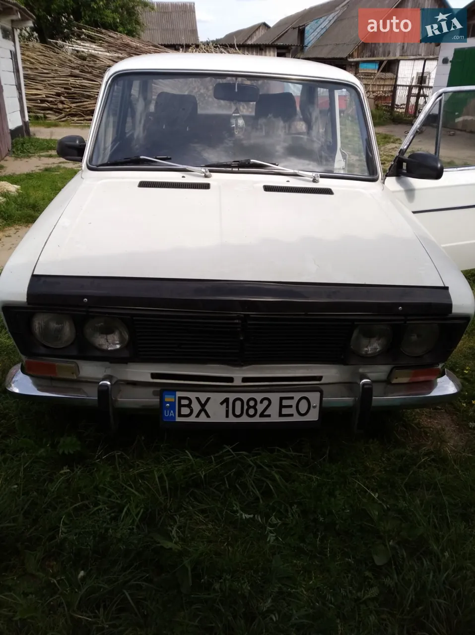 Машина - вогонь. Сів та поїхав.