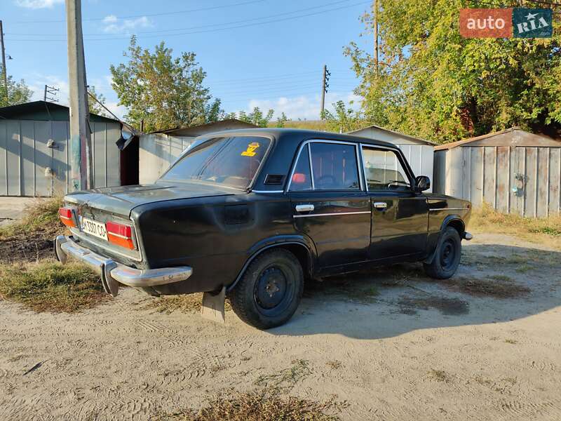 Седан ВАЗ / Lada 2103 1980 в Сумах