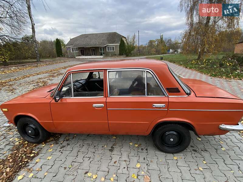 Седан ВАЗ / Lada 2103 1976 в Корце