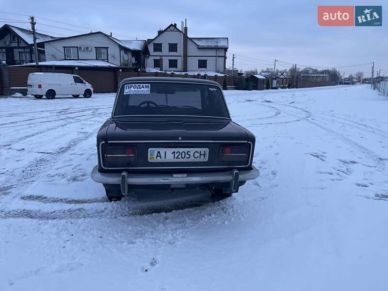 Седан ВАЗ / Lada 2103 1975 в Борисполе