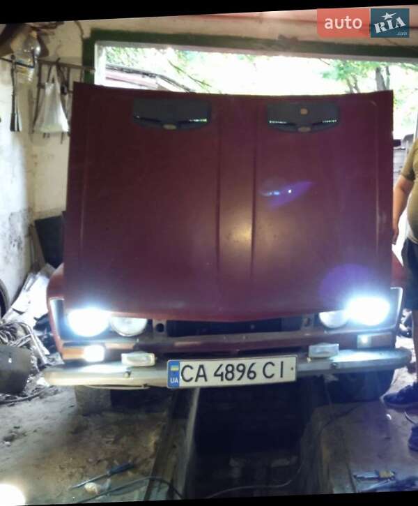 Седан ВАЗ / Lada 2103 1974 в Киеве