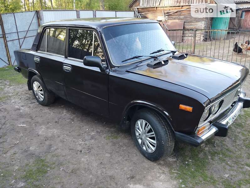 Седан ВАЗ / Lada 2103 1977 в Сновську