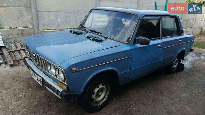 Седан ВАЗ / Lada 2103 1983 в Остроге