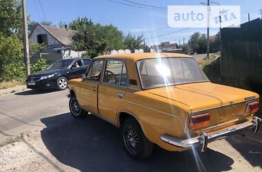 Седан ВАЗ / Lada 2103 1977 в Карнаухівці