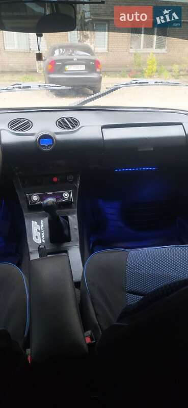 Седан ВАЗ / Lada 2103 1983 в Запорожье