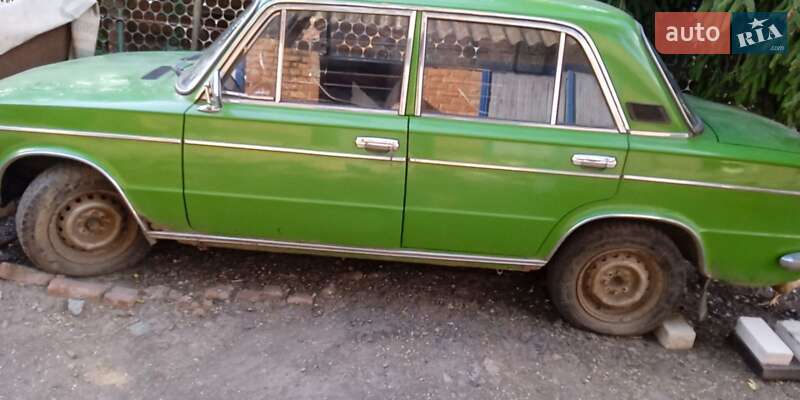 Седан ВАЗ / Lada 2103 1980 в Харкові