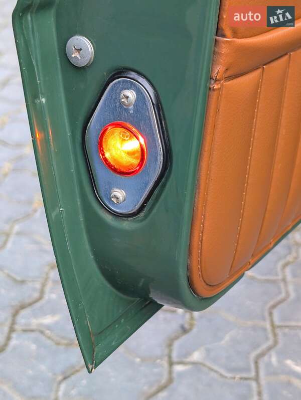 Седан ВАЗ / Lada 2103 1975 в Одессе