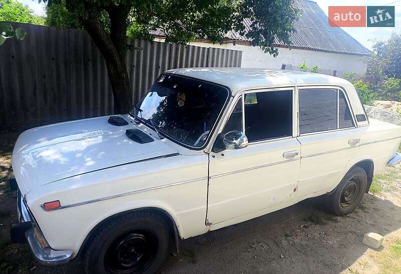 Седан ВАЗ 2103 1978 в 