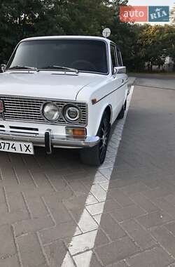 Седан ВАЗ 2103 1981 в Запорожье