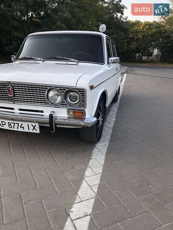 Седан ВАЗ 2103 1981 в 