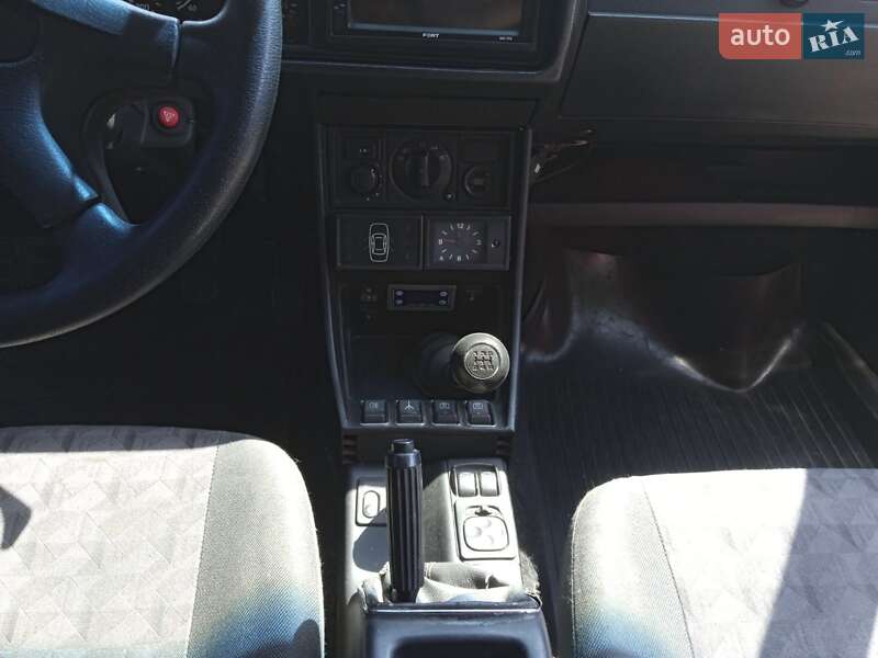 Седан ВАЗ / Lada 2103 1978 в Кривом Роге