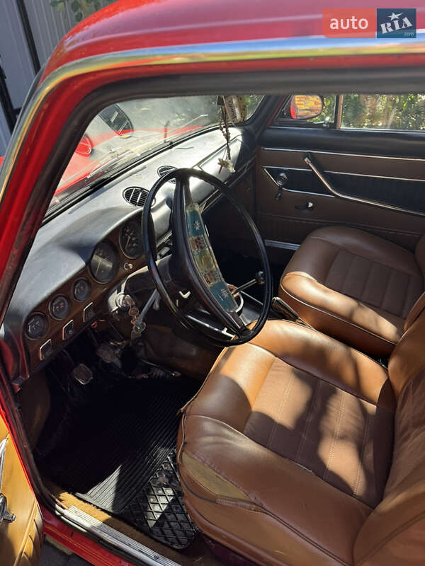 Седан ВАЗ / Lada 2103 1975 в Березане фото 10 Седан ВАЗ / Lada 2103 1975 в Березане