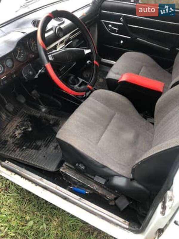 Седан ВАЗ / Lada 2103 1980 в Борисполе
