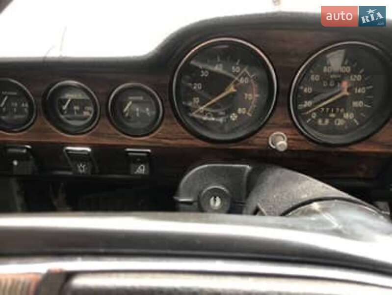 Седан ВАЗ / Lada 2103 1980 в Борисполе