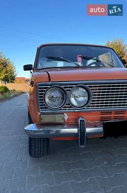 Седан ВАЗ 2103 1974 в  фото 9 Седан ВАЗ 2103 1974 в
