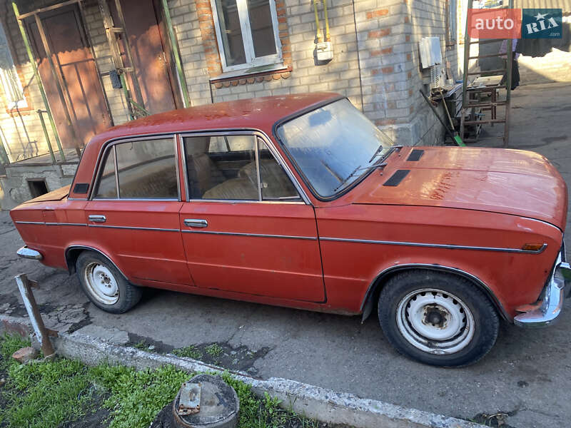 Седан ВАЗ / Lada 2103 1979 в Кривом Роге