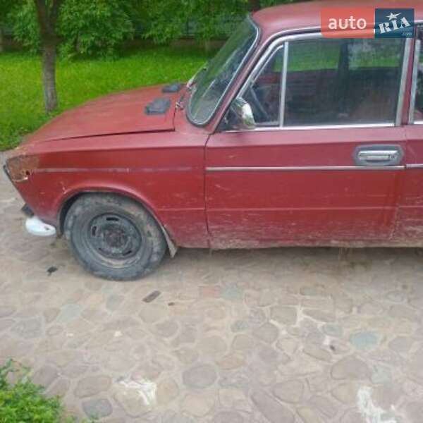 Седан ВАЗ / Lada 2103 1974 в Косові
