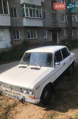 Седан ВАЗ 2103 1976 в  Седан ВАЗ 2103 1976 в