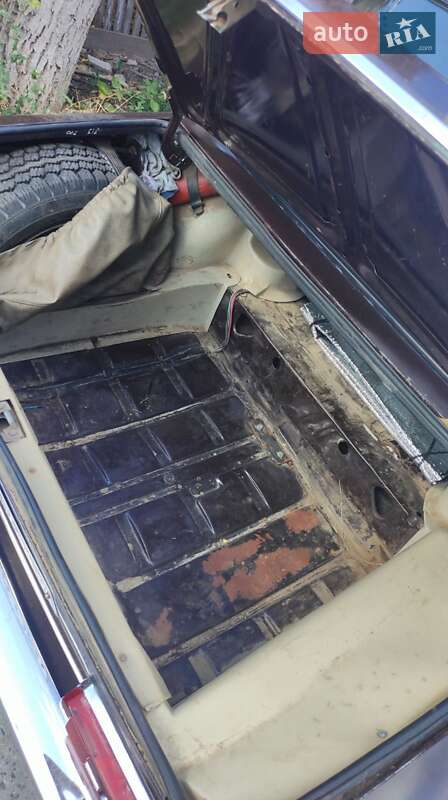 Седан ВАЗ / Lada 2103 1981 в Ізмаїлі фото 5 Седан ВАЗ / Lada 2103 1981 в Ізмаїлі