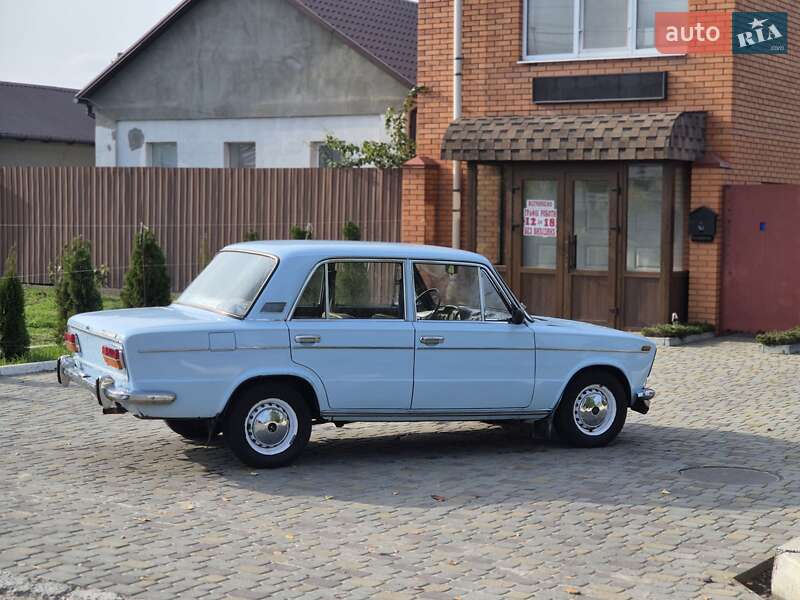 Седан ВАЗ / Lada 2103 1974 в Днепре