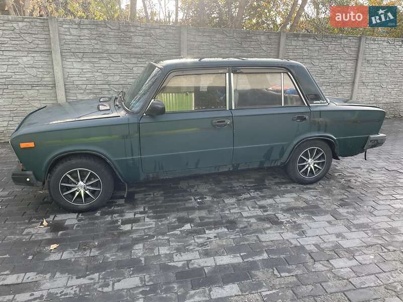 Седан ВАЗ / Lada 2103 1981 в Днепре