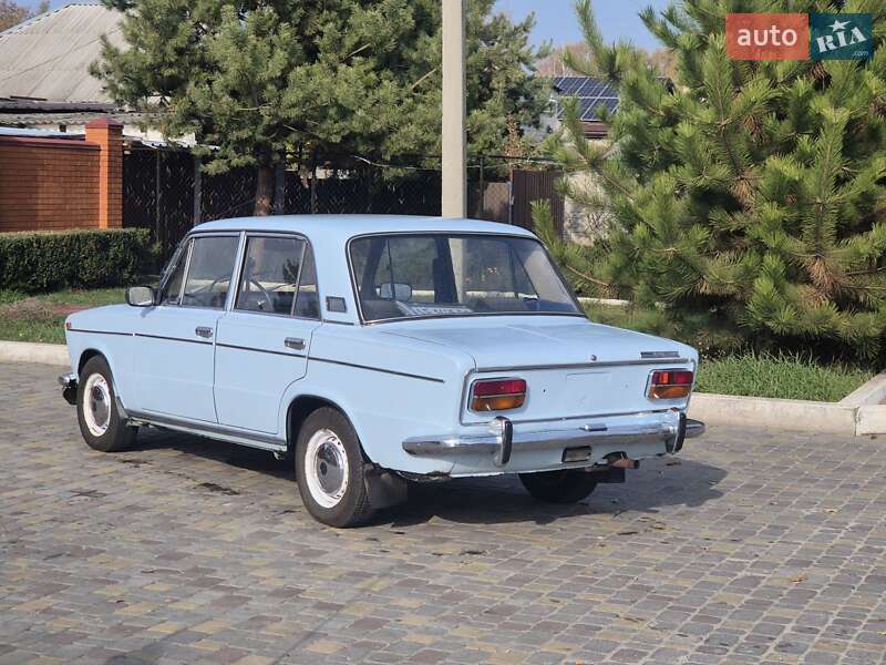 Седан ВАЗ / Lada 2103 1974 в Дніпрі фото 5 Седан ВАЗ / Lada 2103 1974 в Дніпрі