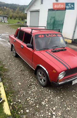Седан ВАЗ / Lada 2103 1982 в Бориславе
