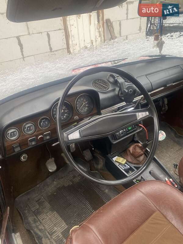 Седан ВАЗ / Lada 2103 1980 в Кривом Роге фото 4 Седан ВАЗ / Lada 2103 1980 в Кривом Роге
