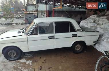 Седан ВАЗ 2103 1974 в Синельниковому