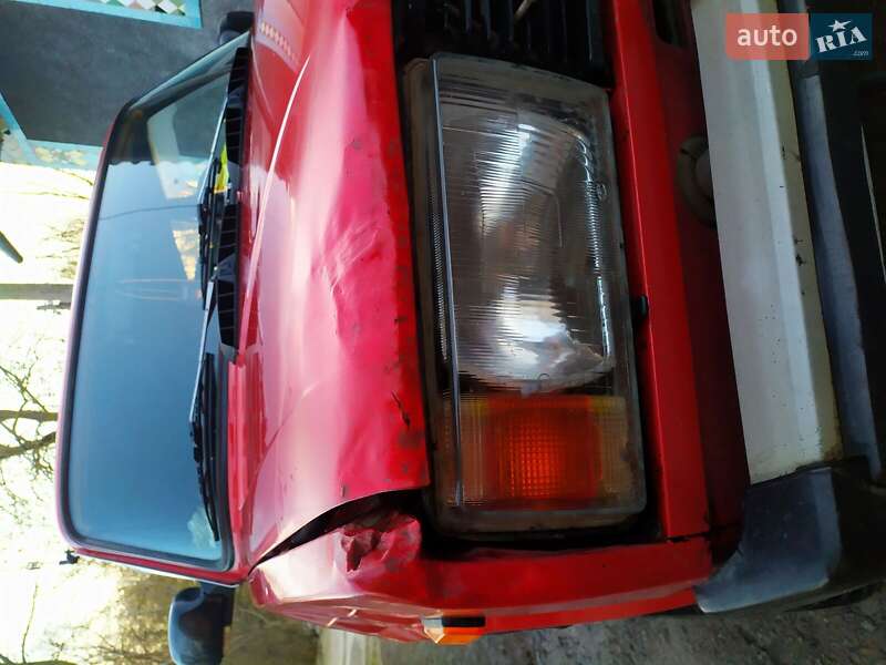 Універсал ВАЗ / Lada 2104 1990 в Кам'янець-Подільському
