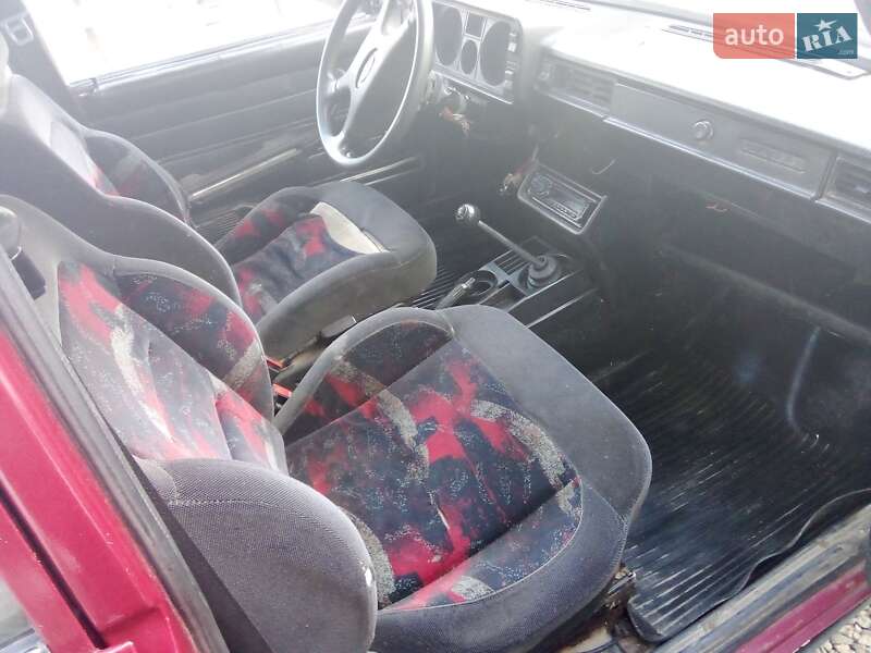 Універсал ВАЗ / Lada 2104 1990 в Золочеві