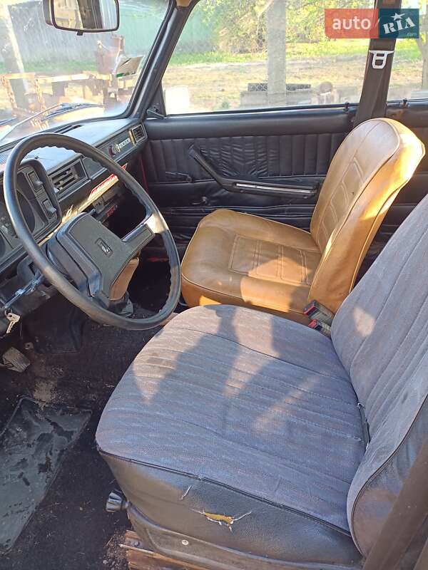 Универсал ВАЗ / Lada 2104 1992 в Радомышле