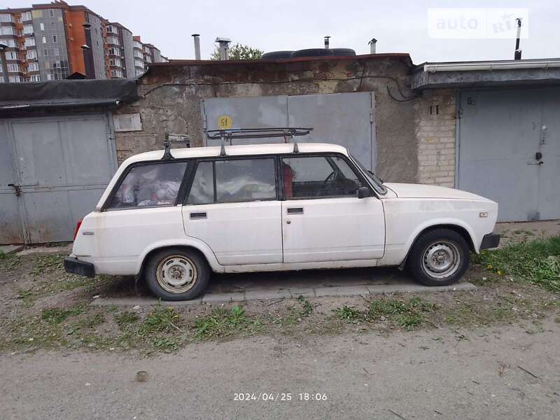 ВАЗ / Lada 2104 1993